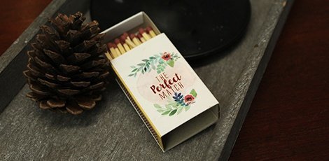 wedding-matches-mistletoe-design